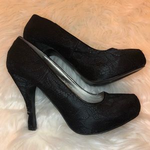 Black Lace Heels